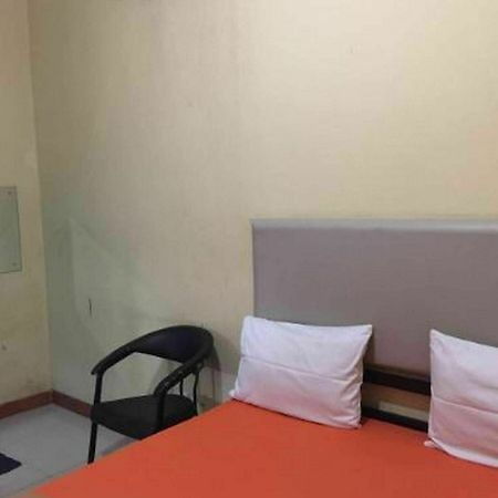 Hotel Serasi Syariah ทังเกอรัง ภายนอก รูปภาพ