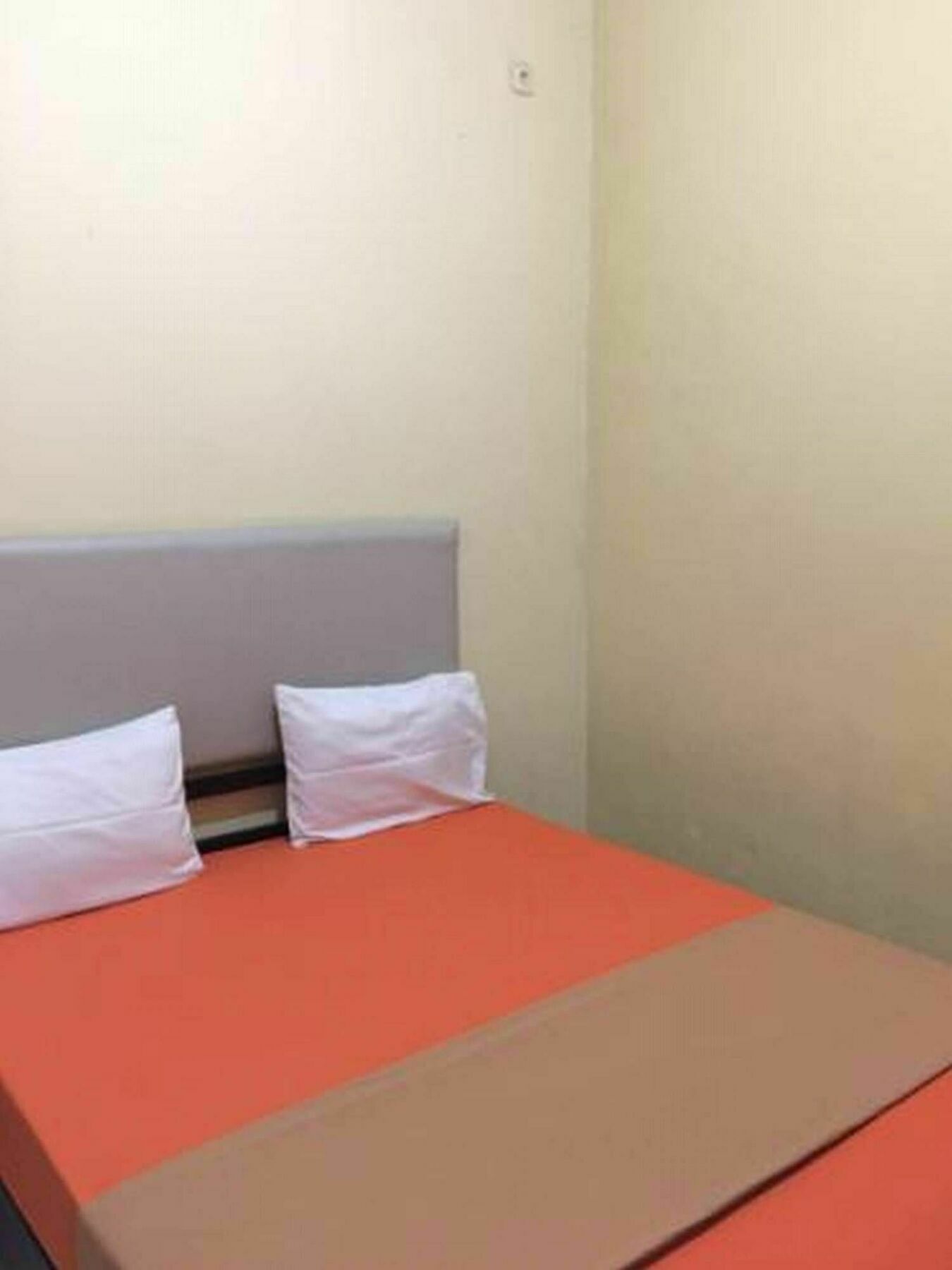 Hotel Serasi Syariah ทังเกอรัง ภายนอก รูปภาพ